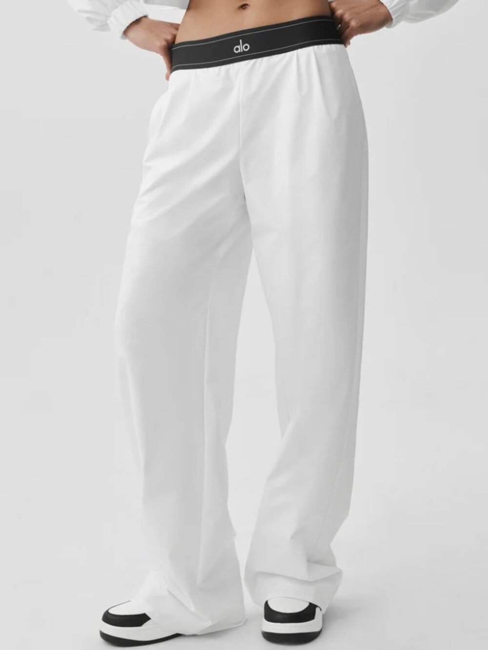 🤍NWT ALO Yoga White/Black Suit Up Trouser 30 Inch Inseam Regular - Picture 8 of 8